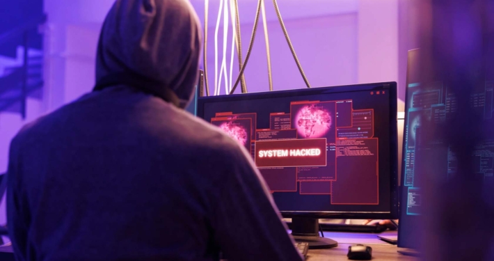 Truffe con l’Intelligenza Artificiale per Stipulare Contratti Energetici Fraudolenti